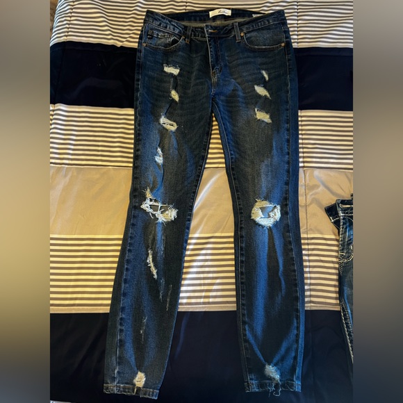 Woman’s KanCan jeans size 15 - Picture 1 of 5